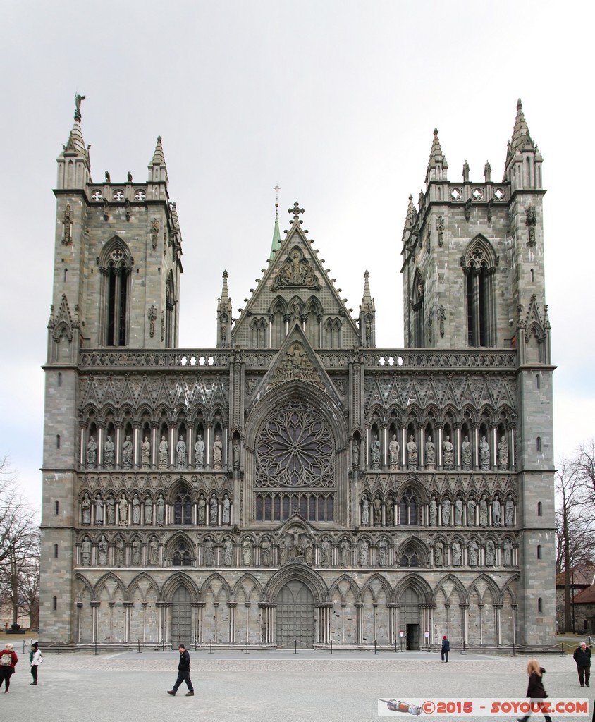 Trondheim - Nidaros Domkirke
Stitched Panorama
Mots-clés: geo:lat=63.42687227 geo:lon=10.39512545 geotagged Kalvskinnet NOR Norvège Sor-Trondelag Trondheim Norway Nidaros Domkirke Eglise