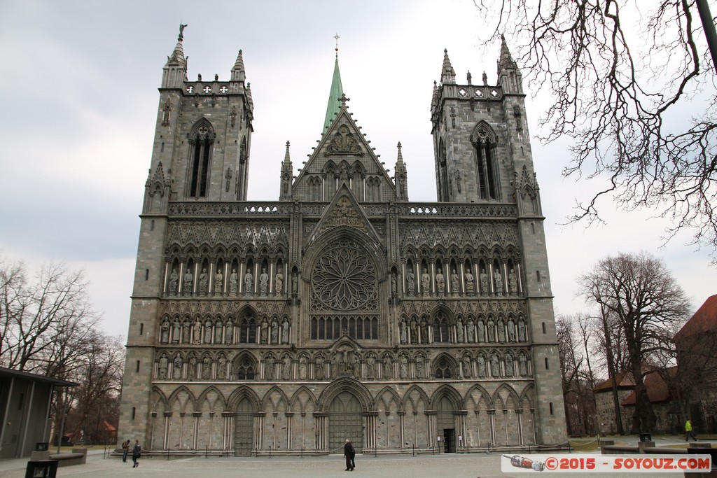 Trondheim - Nidaros Domkirke
Mots-clés: geo:lat=63.42674480 geo:lon=10.39512640 geotagged Kalvskinnet NOR Norvège Sor-Trondelag Trondheim Norway Nidaros Domkirke Eglise