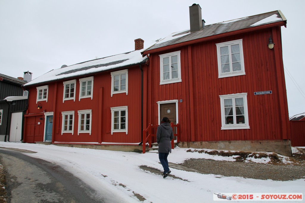 Roros - Svenskveien
Mots-clés: geo:lat=62.57823267 geo:lon=11.39068467 geotagged Haugan NOR Norvège Røros Sor-Trondelag Norway patrimoine unesco Svenskveien