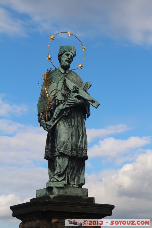 Prague - Karluv most - Statue of St. John of Nepomuk
Mots-clés: CZE geo:lat=50.08662944 geo:lon=14.41011689 geotagged HlavnÃ­ mÄsto Praha KoÅ¡Ã­Åe Prager Kleinseite RÃ©publique TchÃ¨que patrimoine unesco Karluv most Pont Statue of St. John of Nepomu