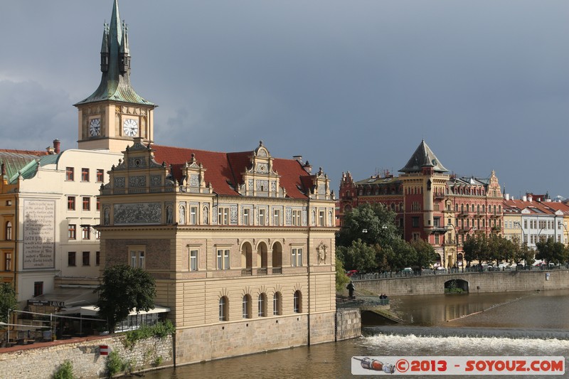 Prague - View from Karluv most
Mots-clés: CZE geo:lat=50.08646853 geo:lon=14.41163099 geotagged HlavnÃ­ mÄsto Praha KoÅ¡Ã­Åe Prager Kleinseite RÃ©publique TchÃ¨que patrimoine unesco Karluv most Pont