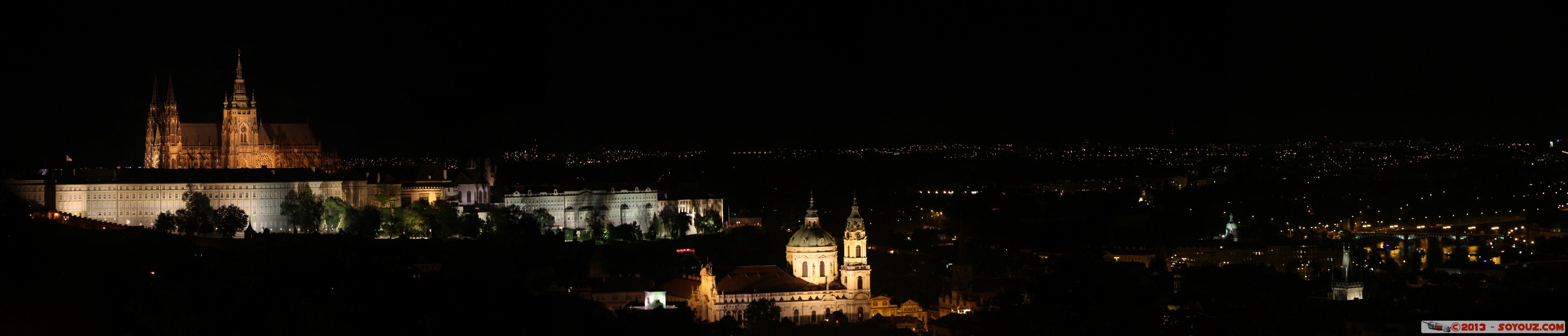 Prague Castle and Chram sv. Mikulase by Night - panorama
Mots-clés: CZE geo:lat=50.08185403 geo:lon=14.39925671 geotagged HlavnÃÂ­ mesto Praha Prager Kleinseite Nuit Seminarska Zahrada chateau panorama Chram sv. Mikulase Prague Castle patrimoine unesco