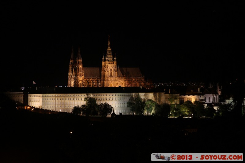 Prague Castle by Night
Mots-clés: CZE geo:lat=50.08185403 geo:lon=14.39925671 geotagged HlavnÃ­ mÄsto Praha KoÅ¡Ã­Åe Prager Kleinseite RÃ©publique TchÃ¨que Nuit Seminarska Zahrada Prague Castle chateau patrimoine unesco