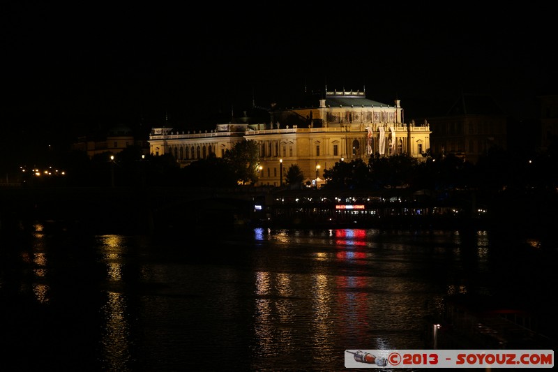 Prague by Night - Rudolfinum
Mots-clés: CZE geo:lat=50.08678734 geo:lon=14.40915496 geotagged HlavnÃ­ mÄsto Praha KoÅ¡Ã­Åe Prager Kleinseite RÃ©publique TchÃ¨que Nuit Karluv most Rudolfinum spectacle patrimoine unesco