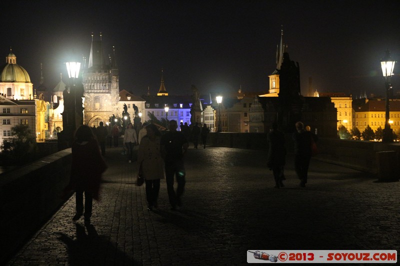 Prague by Night - Karluv most
Mots-clés: CZE geo:lat=50.08676293 geo:lon=14.40946057 geotagged HlavnÃ­ mÄsto Praha KoÅ¡Ã­Åe Prager Kleinseite RÃ©publique TchÃ¨que Nuit Karluv most Pont patrimoine unesco