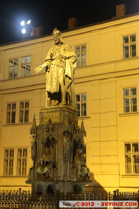 Prague by Night - Monument to Emperor Charles IV
Mots-clés: CZE geo:lat=50.08622796 geo:lon=14.41400548 geotagged HlavnÃ­ mÄsto Praha KoÅ¡Ã­Åe RÃ©publique TchÃ¨que StarÃ© MÄsto Nuit patrimoine unesco Krizovnicke namesti Monumen