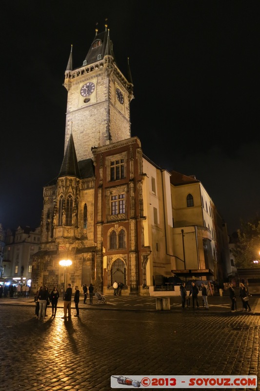 Prague by Night - Staromestske namesti - Staromestska radnice
Mots-clés: CZE geo:lat=50.08770903 geo:lon=14.42084849 geotagged HlavnÃ­ mÄ�sto Praha KoÅ¡Ã­Å�e Prag RÃ©publique TchÃ¨que Nuit Staromestske namesti patrimoine unesco Staromestska radnice