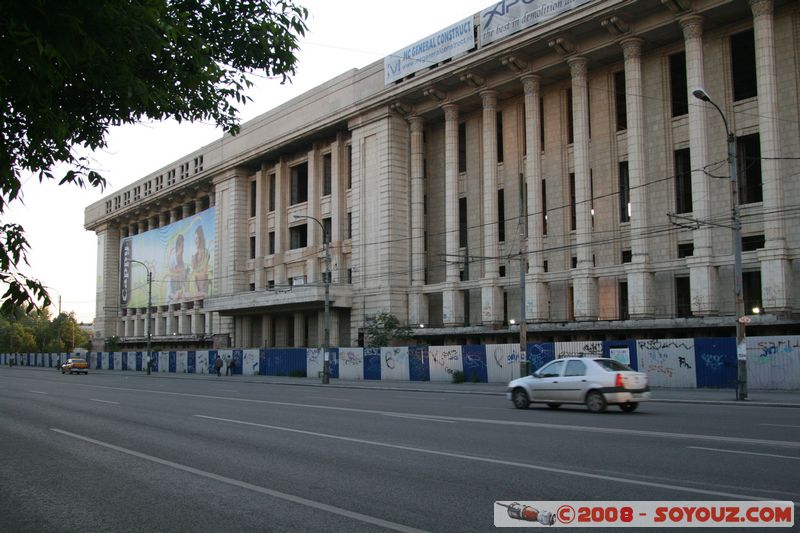 Bucarest - Unfinished Radio House
