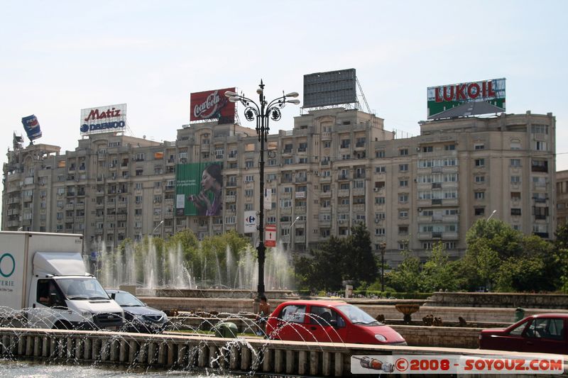 Bucarest - Unirii Boulevard
Mots-clés: Communisme