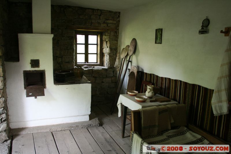 Suceava's Village Museum - Moara Manastirea Humorului (moulin)
Mots-clés: Bois