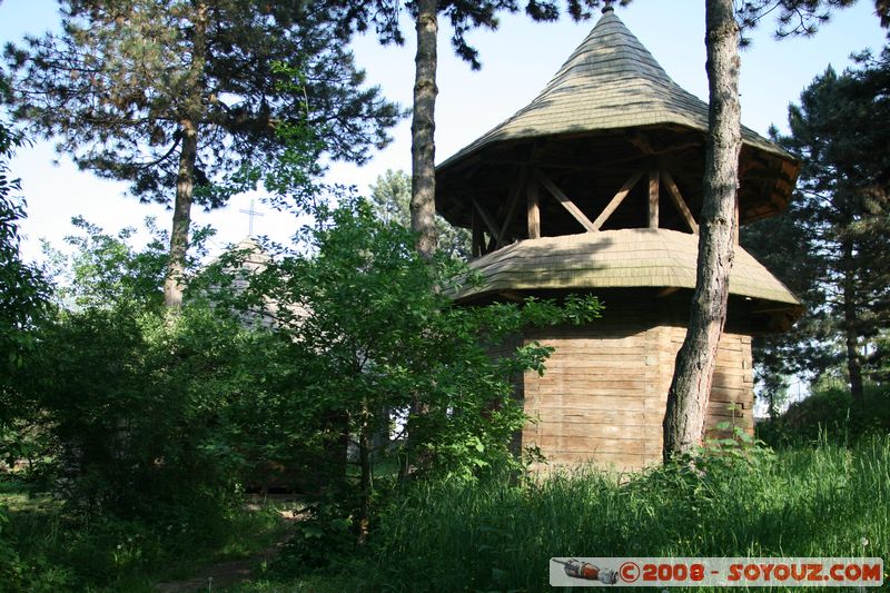 Suceava's Village Museum - Clopotnita Vama (clocher)
Mots-clés: Bois