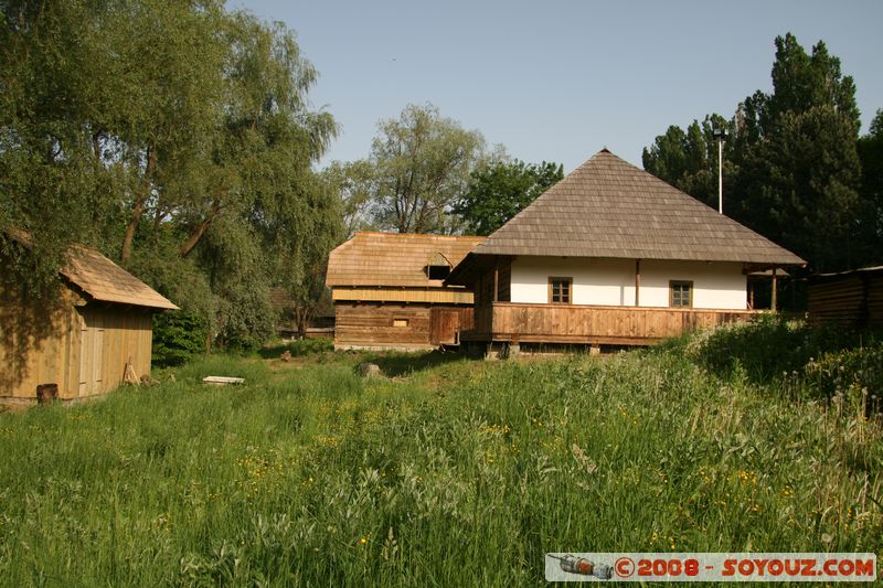 Suceava's Village Museum
Mots-clés: Bois