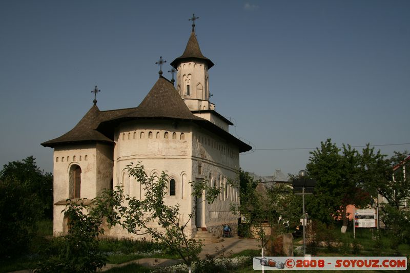Suceava - White Church
Mots-clés: Eglise