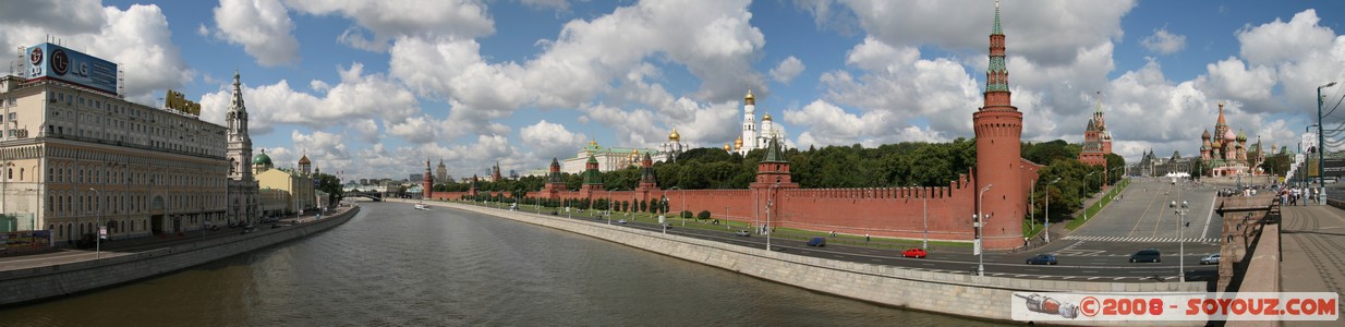 Moscou - La Moskva et le Kremlin - panorama
Mots-clés: patrimoine unesco
