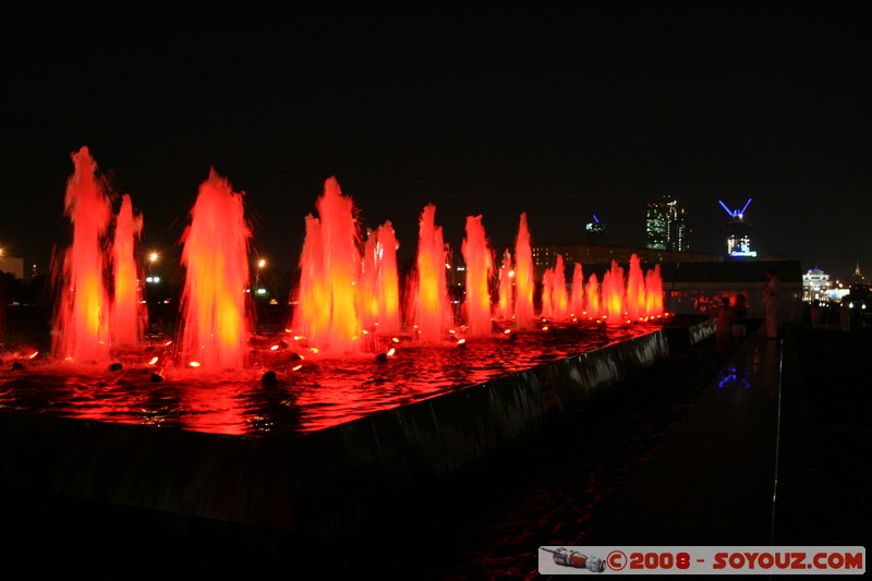 Moscou - Parc de la Victoire
Mots-clés: Nuit Communisme Fontaine