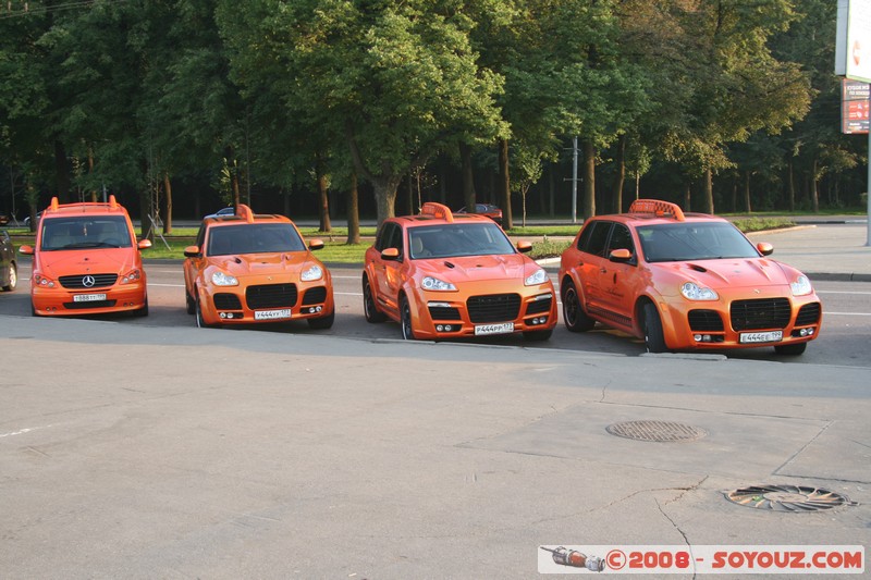 Moscou - Taxi VIP en Porsche Cayenne
Mots-clés: voiture