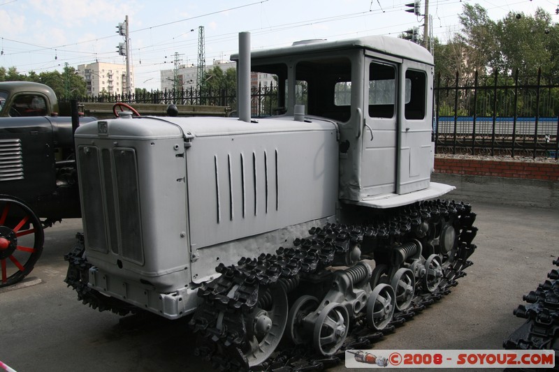 Musee voitures - DT-54 (1951-64)
Mots-clés: voiture Communisme