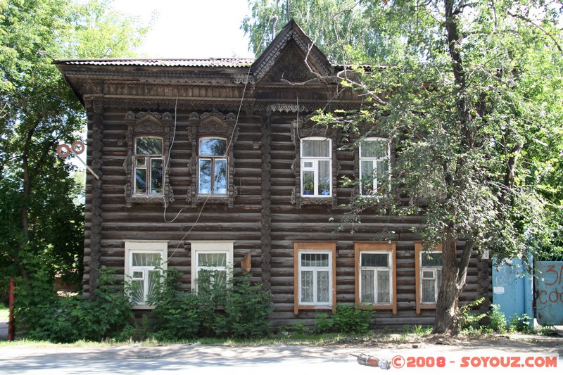 Tomsk - Maison en bois sur oul Tatarskaia
Mots-clés: Bois