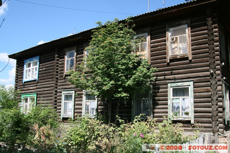 Tomsk - Maison en bois sur oul Tatarskaia
Mots-clés: Bois