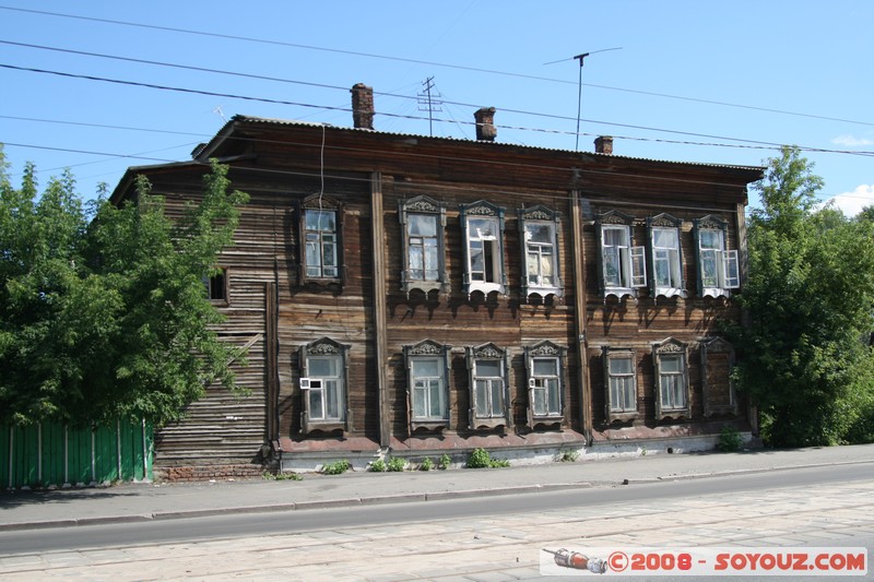 Tomsk - Maison en bois sur oul Rozy-Liouxembourg
Mots-clés: Bois