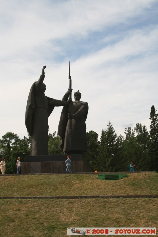 Tomsk - Memorial a la Grande Guerre Patriotique
Mots-clés: statue Communisme