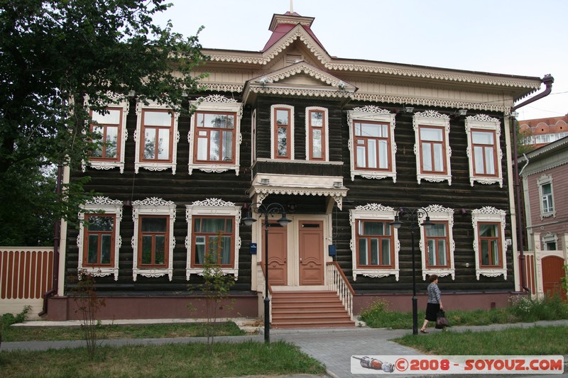 Tomsk - Maison en bois sur oul Dzerjinskovo
Mots-clés: Bois