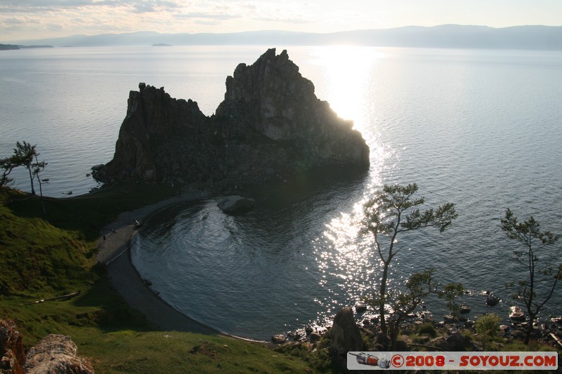 Olkhon - Khuzir - Rocher du Chaman
Mots-clés: animiste sunset Lac