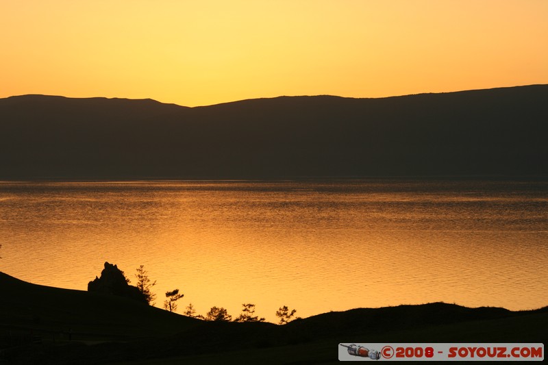 Olkhon - Khuzhir - Sunset sur le Baikal
Mots-clés: sunset Lac