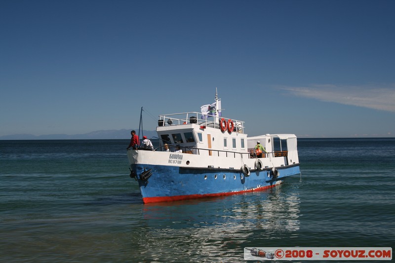 Olkhon - Uzury
Mots-clés: bateau Lac