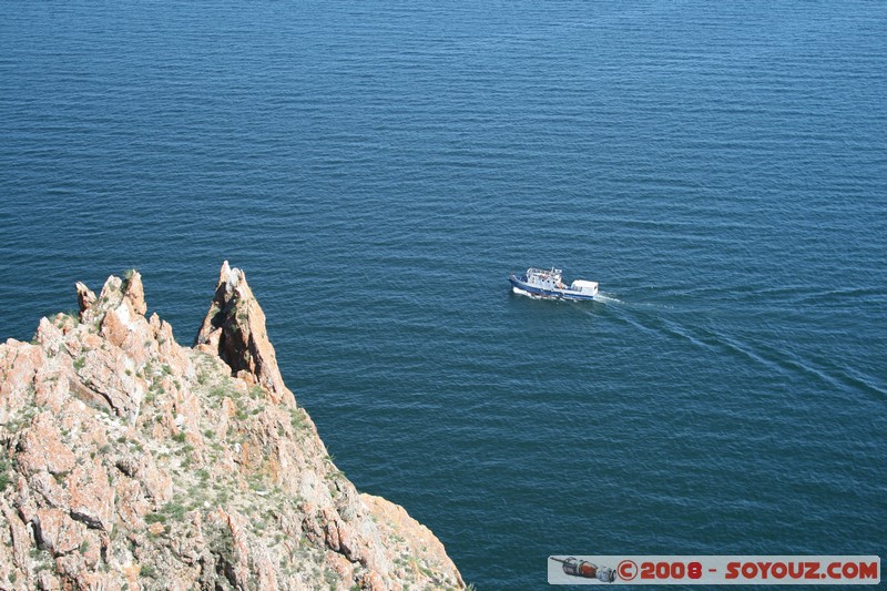 Olkhon - Usyk
Mots-clés: bateau Lac