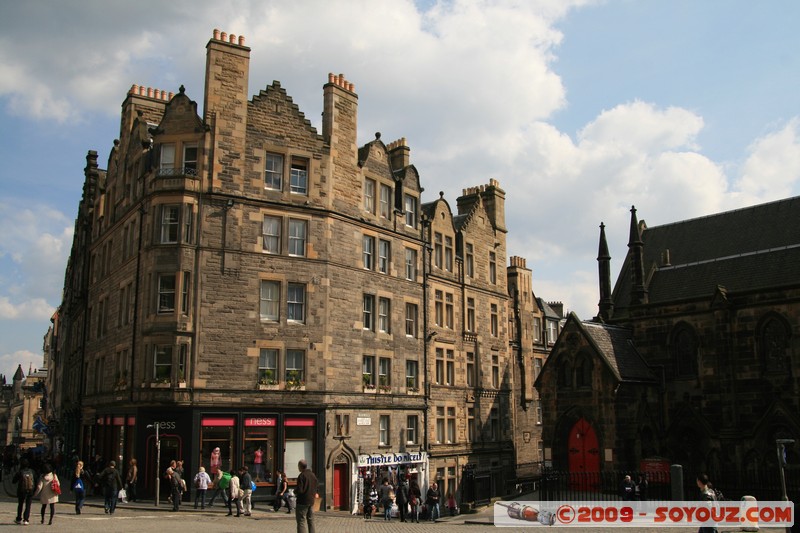 Edinburgh - Royal Mile
Johnston Terrace, Edinburgh, City of Edinburgh EH1 2, UK
Mots-clés: patrimoine unesco