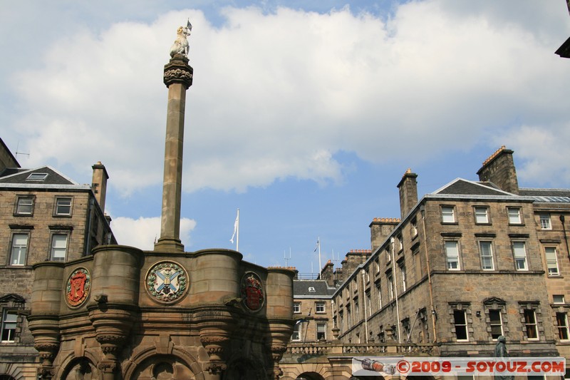 Edinburgh - Royal Mile - Mercat Cross
Grassmarket, Edinburgh, City of Edinburgh EH1 2, UK (Parliament Square, Edinburgh, City of Edinburgh EH1 1, UK)
Mots-clés: Monument patrimoine unesco