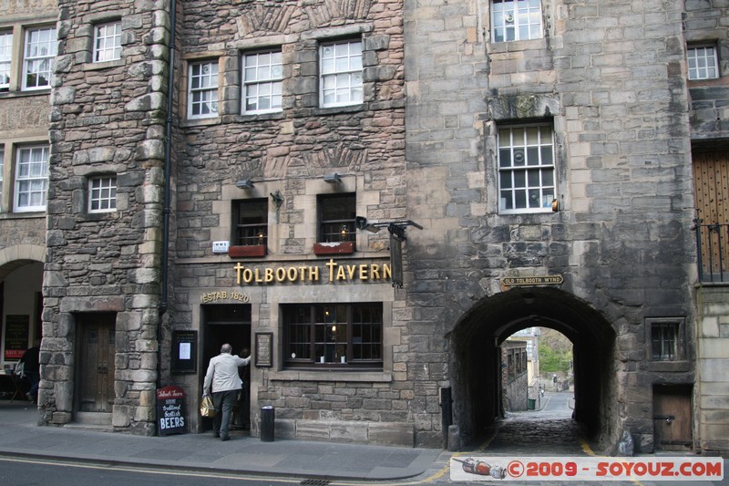 Edinburgh - Royal Mile - Canongate Tolbooth
Bakehouse Close, Edinburgh, City of Edinburgh EH8 8, UK
Mots-clés: Moyen-age patrimoine unesco