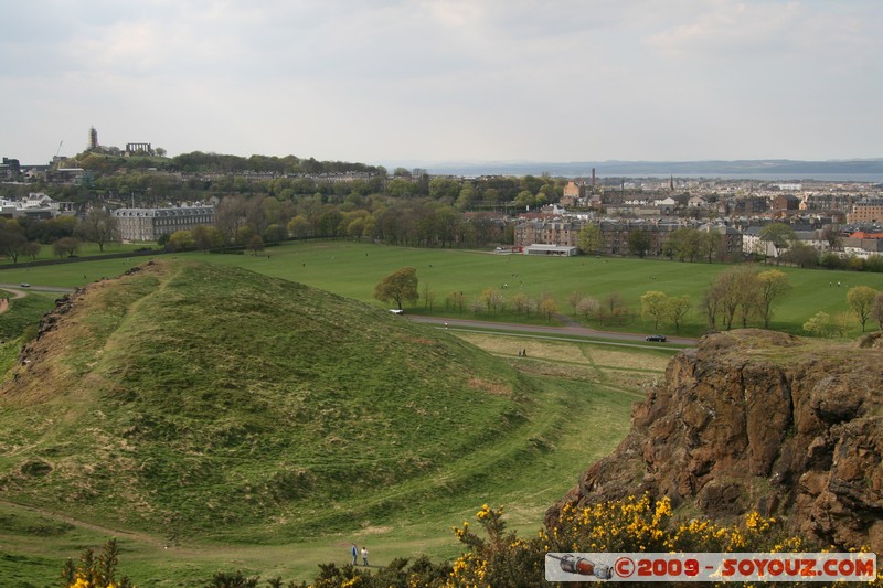 Edinburgh - Holyrood Park
Queen's Dr, Edinburgh, City of Edinburgh EH8 8, UK
Mots-clés: Parc