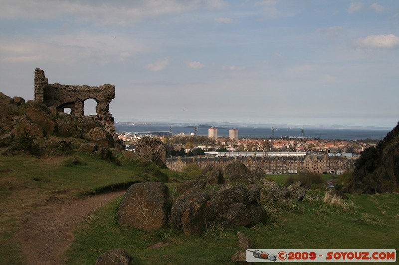 Edinburgh - Holyrood Park - Saint Anthony's Chapel
Queen's Dr, Edinburgh, City of Edinburgh EH8 8, UK
Mots-clés: Parc Ruines Eglise