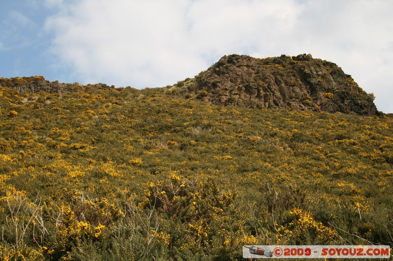 Edinburgh - Holyrood Park
Queen's Dr, Edinburgh, City of Edinburgh EH8 8, UK
Mots-clés: Parc