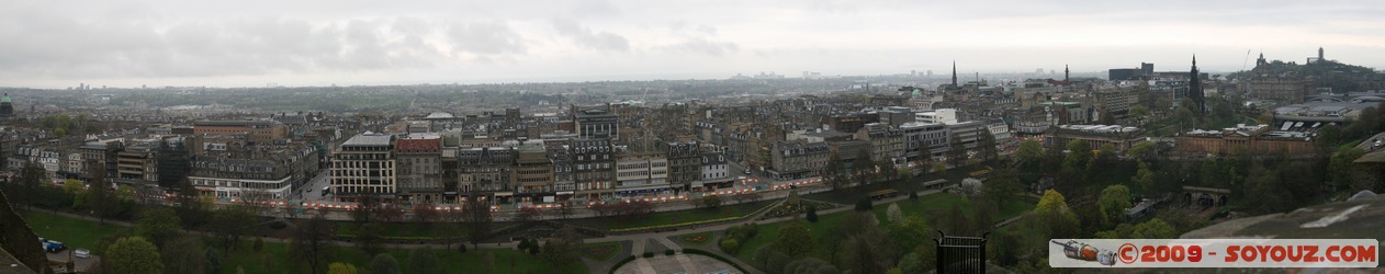 Panorama from Edinburgh Castle
Johnston Terrace, Edinburgh, City of Edinburgh EH1 2, UK
Mots-clés: Edinburgh Castle patrimoine unesco