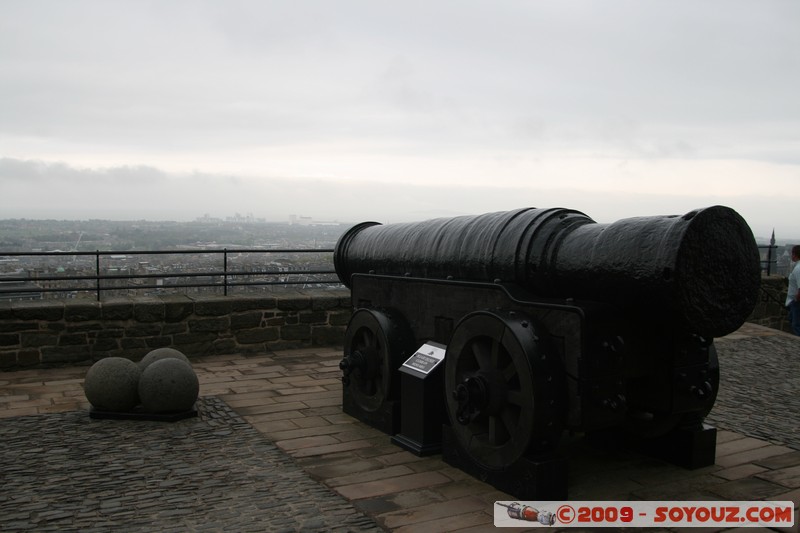 Edinburgh Castle - Mons Meg
Johnston Terrace, Edinburgh, City of Edinburgh EH1 2, UK
Mots-clés: chateau Moyen-age Edinburgh Castle Armee