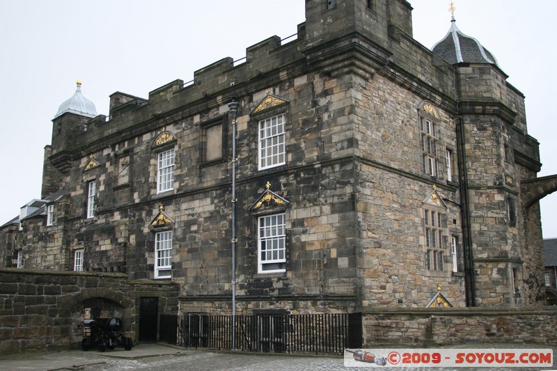 Edinburgh Castle - The Palace
Johnston Terrace, Edinburgh, City of Edinburgh EH1 2, UK
Mots-clés: chateau Moyen-age Edinburgh Castle patrimoine unesco