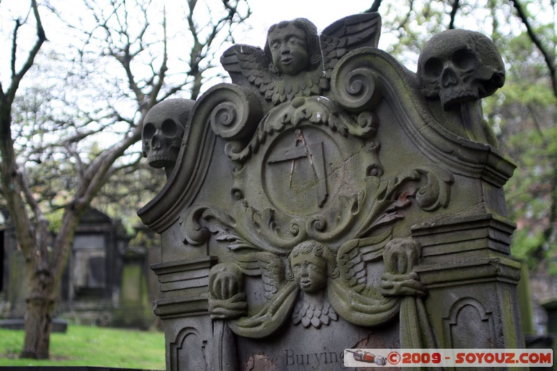 Edinburgh - Princes Street Gardens
W Parliament Square, Edinburgh, City of Edinburgh EH1 1, UK (King's Stables Rd, Edinburgh, City of Edinburgh EH1 2, UK)
Mots-clés: cimetiere