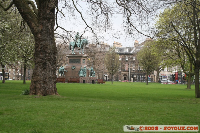 Edinburgh - New Town - Charlotte Square
Cockburn St, Edinburgh, City of Edinburgh EH1 1, UK (Charlotte Square, Edinburgh, City of Edinburgh EH2 4, UK)
Mots-clés: patrimoine unesco Parc