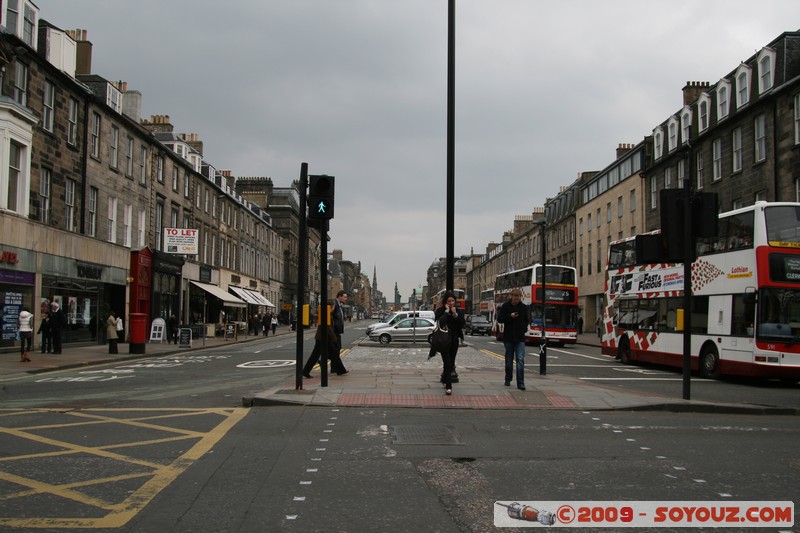 Edinburgh - New Town - George Street
Waverley Bridge, Edinburgh, City of Edinburgh EH1 1, UK (George St, Edinburgh, City of Edinburgh EH2 2, UK)
Mots-clés: patrimoine unesco