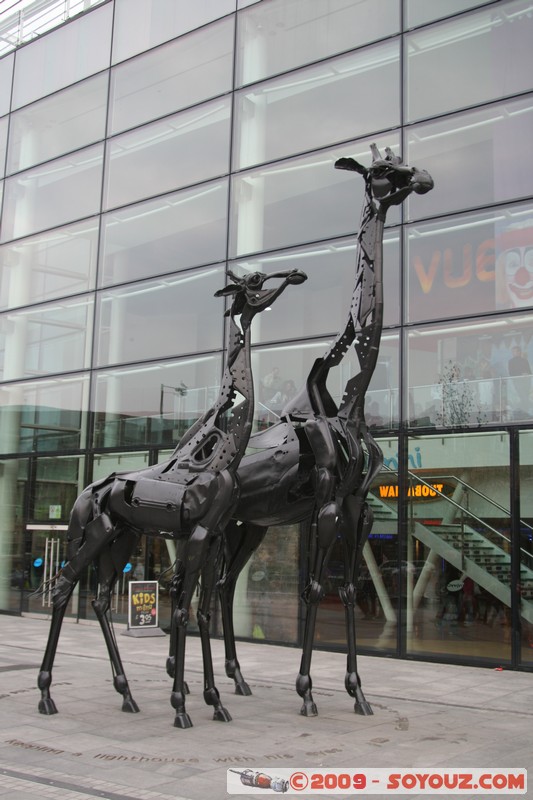Edinburgh - Girafe sculpture
Regent Rd, Edinburgh, City of Edinburgh EH1 3, UK
Mots-clés: sculpture