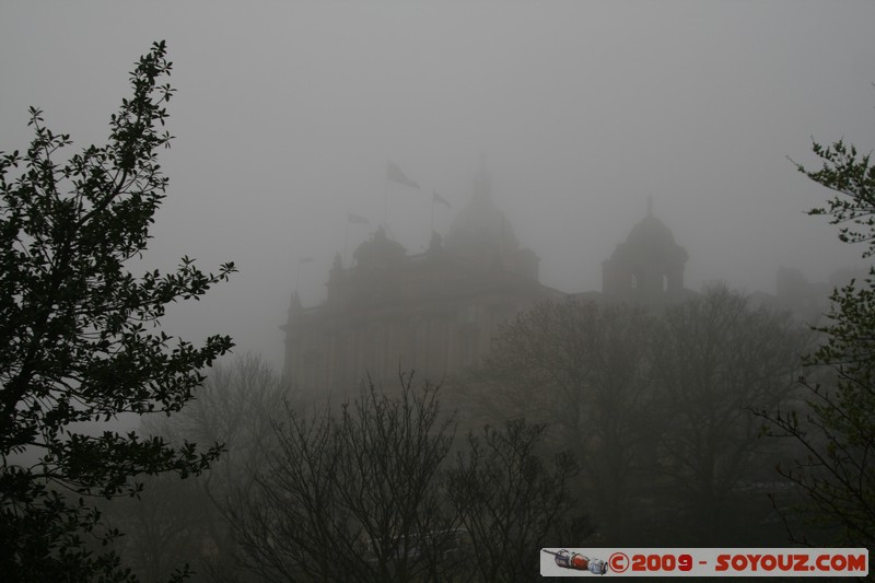 Edinburgh - Princes Street Gardens
The Mound, Edinburgh, City of Edinburgh EH2 2, UK
Mots-clés: brume patrimoine unesco