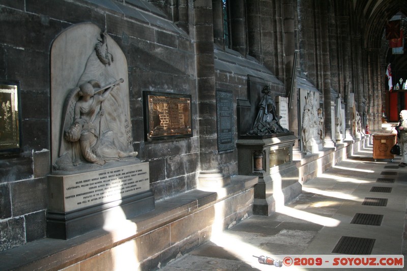 Glasgow Cathedral - Nave
Cathedral St, Glasgow, Glasgow City G4 0, UK
Mots-clés: Eglise