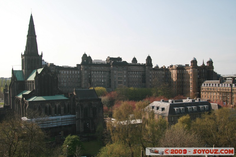 Glasgow Cathedral and Royal Infirmary
Wishart St, Glasgow, Glasgow City G31 2, UK
Mots-clés: cimetiere