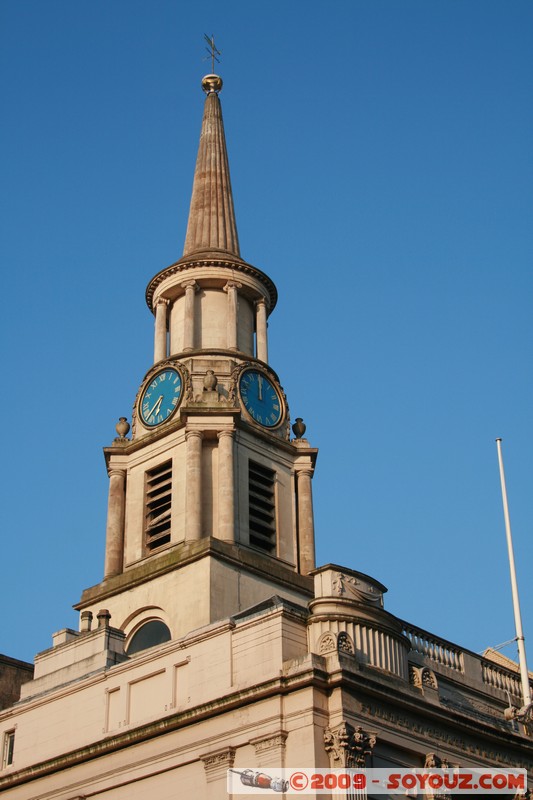 Glasgow - Ingram St
Ingram St, Glasgow, Glasgow City G1 1, UK
Mots-clés: Horloge