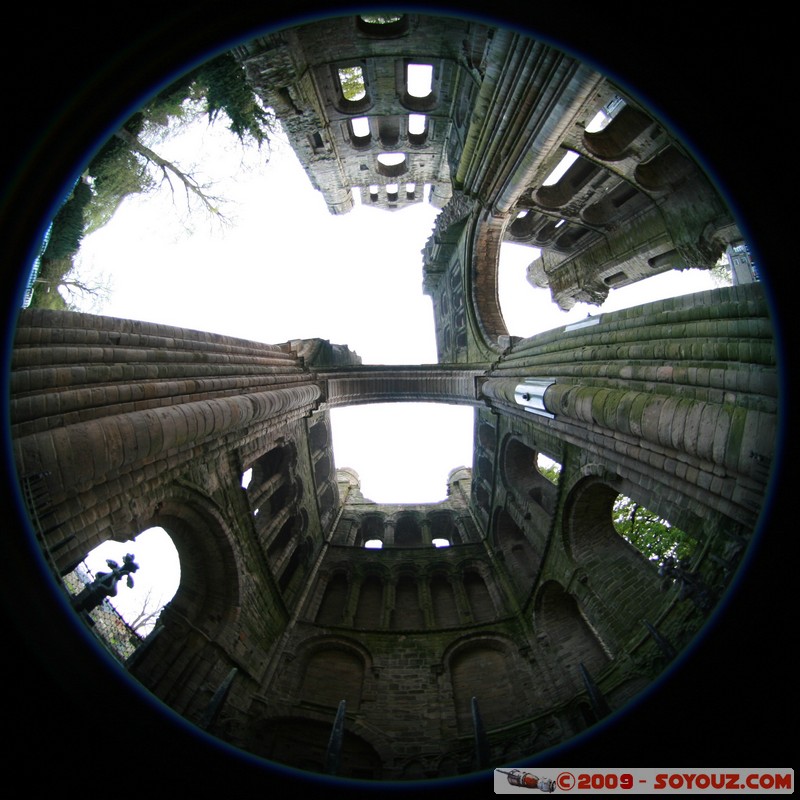 The Scottish Borders - Kelso Abbey
Kelso, The Scottish Borders, Scotland, United Kingdom
Mots-clés: Ruines Eglise Fish eye