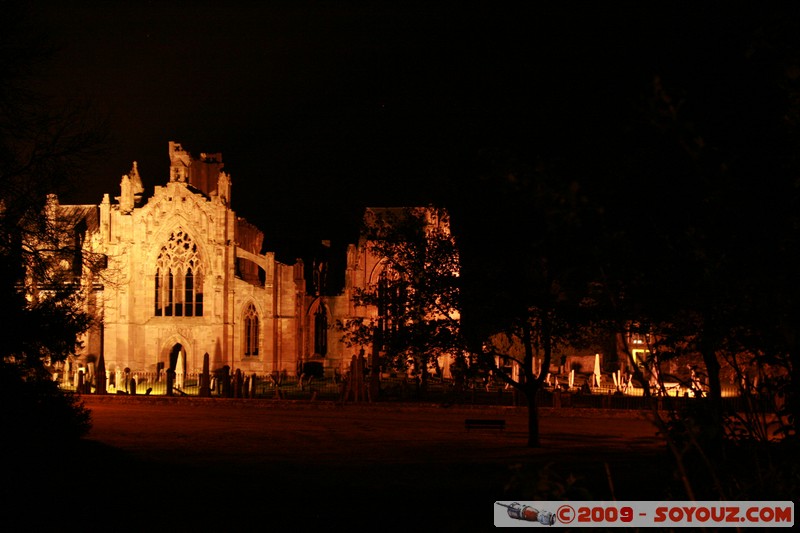 The Scottish Borders - Melrose Abbey by Night
Melrose, The Scottish Borders, Scotland, United Kingdom
Mots-clés: Nuit Eglise Ruines