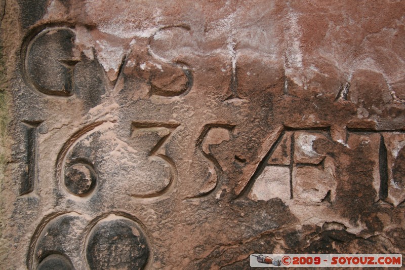 The Scottish Borders - Melrose Abbey
Cloisters Rd, the Scottish Borders, The Scottish Borders TD6 9, UK
Mots-clés: Eglise Ruines cimetiere sculpture